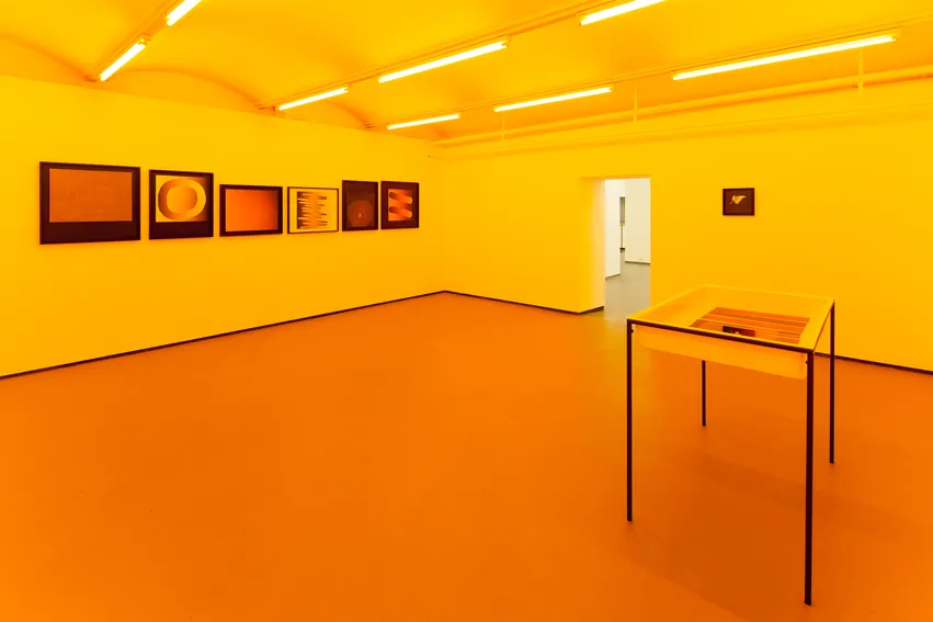Yellow Darkroom / Ausstellungsansicht Fotogalerie Wien